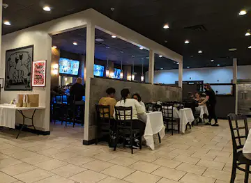 Curry & Cocktails