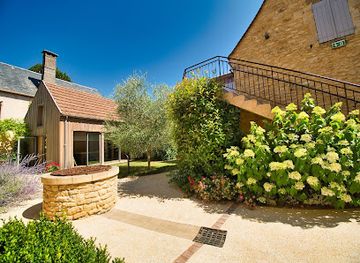 france/dordogne-valley/restaurant/logis-hotel-archambeau