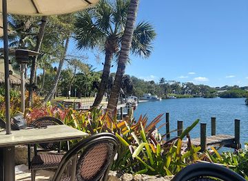 florida/nature-coast/restaurant/guanabanas-restaurant