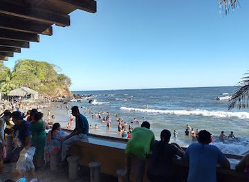 el-salvador/los-cobanos-beach/restaurant/mar-de-plata-restaurante-y-cabanas