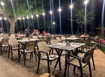 albania/pogradec-region/restaurant/pizza-kupa-hallall