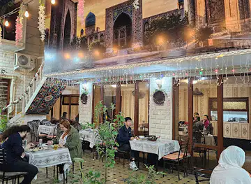 Shokhrukh Nur