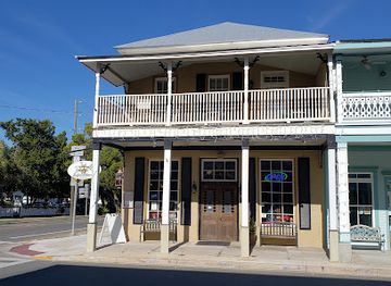 florida/cedar-key/restaurant/tony-s-restaurant