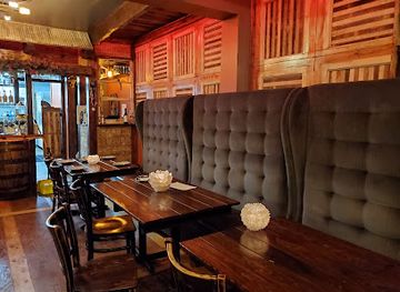 pennsylvania/anthracite-coal-region/restaurant/stave-and-stable