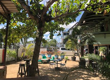 suriname/tafelberg-nature-reserve/restaurant/zus-zo