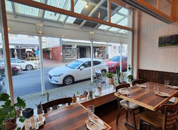 new-zealand/wellington/thorndon/restaurant/daisy-s