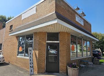 illinois/elgin/restaurant/willy-grace-diner