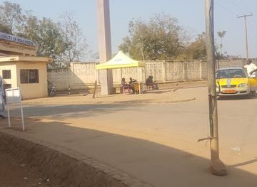 cameroon/ngaoundere/restaurant/comida