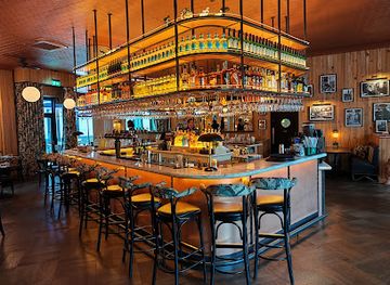 ireland/county-galway/restaurant/elephant-castle-galway