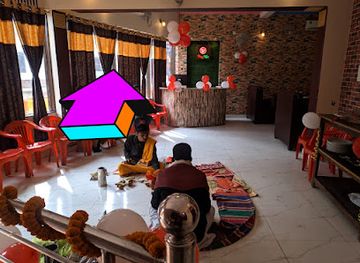 india/varanasi/restaurant/pine-tree-restaurant