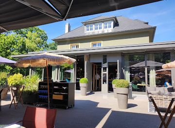 luxembourg/upper-sure-natural-park/restaurant/parc-le-h