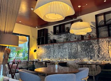 peru/south-coast/restaurant/saya-restaurante