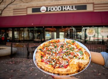 illinois/elgin/restaurant/dream-hall-at-51