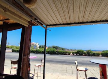 cyprus/makronissos-beach/restaurant/savvas-s-snack