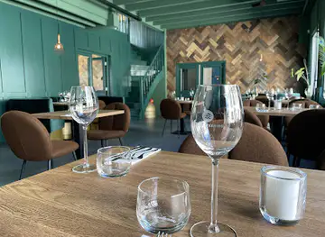Restaurant The riverside