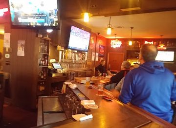 wisconsin/chippewa-valley/restaurant/fill-inn-station