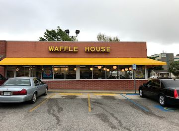 mississippi/biloxi/restaurant/waffle-house