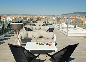 spain/catalonia/restaurant/the-clock-terrace