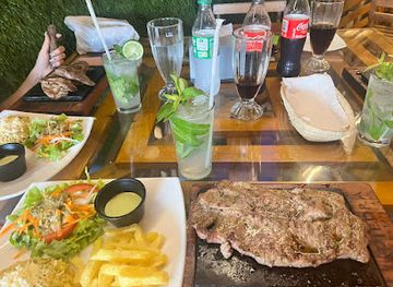 ecuador/santo-domingo-de-los-tsachilas-region/restaurant/la-piedra-sd