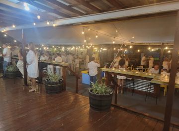 puerto-rico/camuy-river-cave-park/restaurant/los-cuatachos