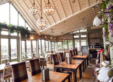 united-kingdom/clackmannanshire/restaurant/the-meadowpark