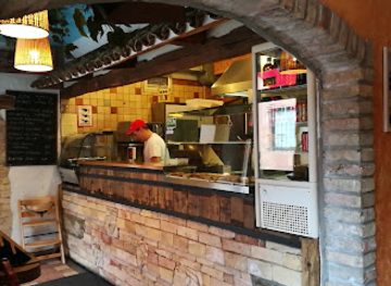 slovenia/izola/restaurant/fast-food-veni