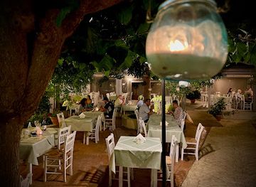 greece/chania/agia-marina/restaurant/olivia-s-bar-restaurant