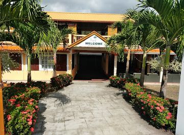 saint-vincent-and-the-grenadines/saint-andrew/restaurant/palmyra-restaurant-bar