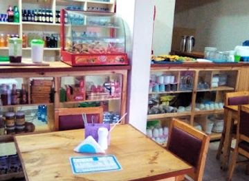 rwanda/kibuye/restaurant/umutimamwiza-restaurant