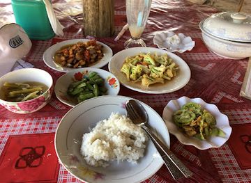 myanmar-burma/hsipaw/restaurant/mrs-popcorn-s-garden