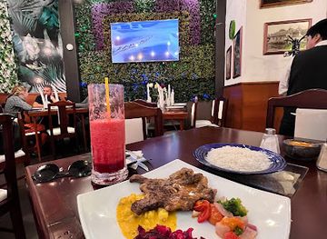 ecuador/otavalo/restaurant/inty-huasi