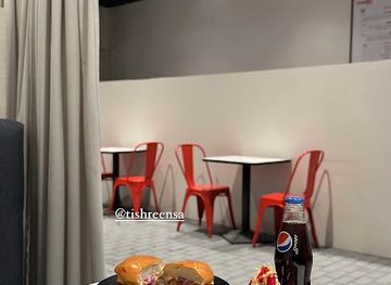 saudi-arabia/najran/restaurant/tishreen