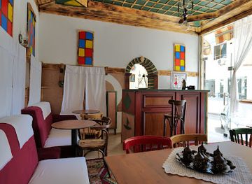 albania/saranda/restaurant/oda-e-babes