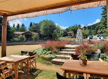 greece/thessaly/restaurant/skiouros