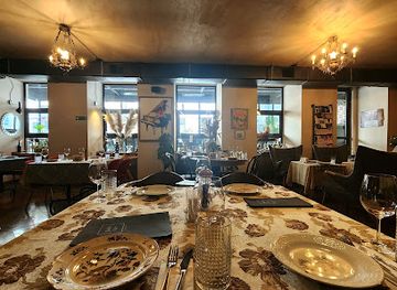 georgia/tbilisi/old-tbilisi/restaurant/sakhli-11