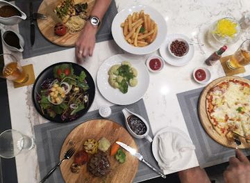 vietnam/hue/restaurant/the-prime