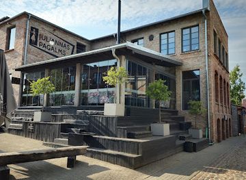 latvia/liepaja/restaurant/mo-liepaja