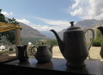 pakistan/hunza-valley/restaurant/maizbaan-restaurant-hunza