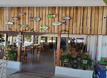 dominican-republic/sierra-de-bahoruco/restaurant/restaurante-brisas-del-caribe