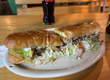 guatemala/flores/restaurant/el-takaso