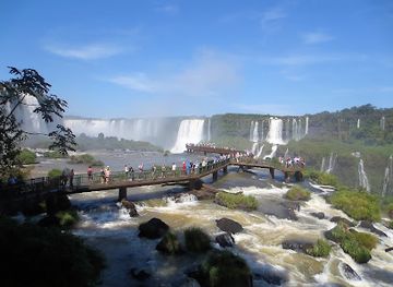 brazil/iguazu-falls-national-park/restaurant/la-dama-juana-restaurant