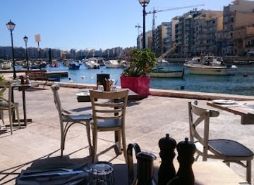 malta/northern-harbour/restaurant/gululu-restaurant-spinola-bay-st-julians