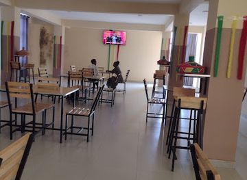 ethiopia/bahir-dar/restaurant/tankua-bar-and-returant