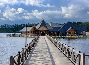 poland/roztocze/restaurant/karczma-pod-szczesliwym-karpiem