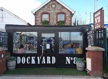 ireland/bray/restaurant/dockyard-no-8