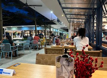 singapore/east-coast-park/restaurant/brewerkz-east-coast-park