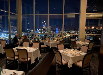 pennsylvania/pittsburgh/restaurant/monterey-bay-fish-grotto