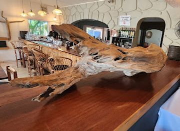 gabon/ogooue-maritime-province/restaurant/san-lo