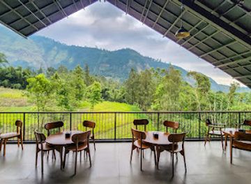 indonesia/mount-bromo/restaurant/bromo-escapes