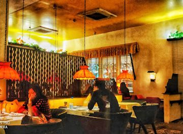 india/kolkata/restaurant/mocambo-restaurant-and-bar